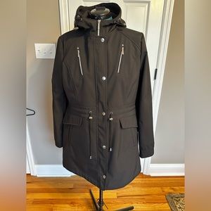 Like New Laundry by Shelli Segal